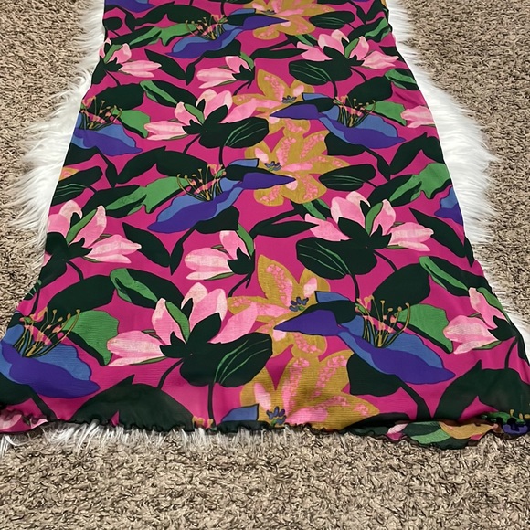 Diane Von Furstenberg Christy Ruched Floral Stretch-Mesh Skirt - Picture 9 of 10